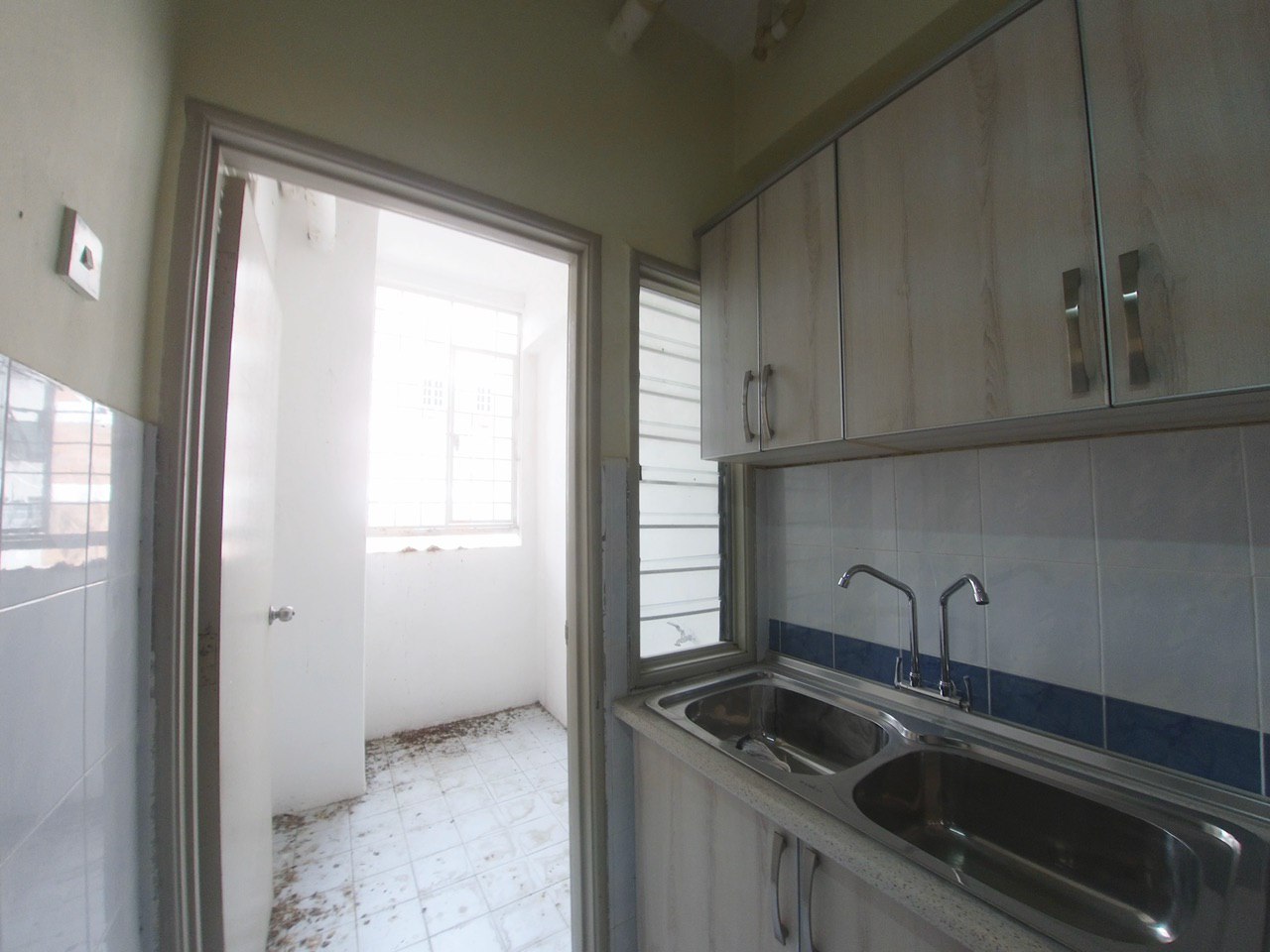 Corner Lot Garden Park Condo Bandar Sungai Long Ka - photo 10