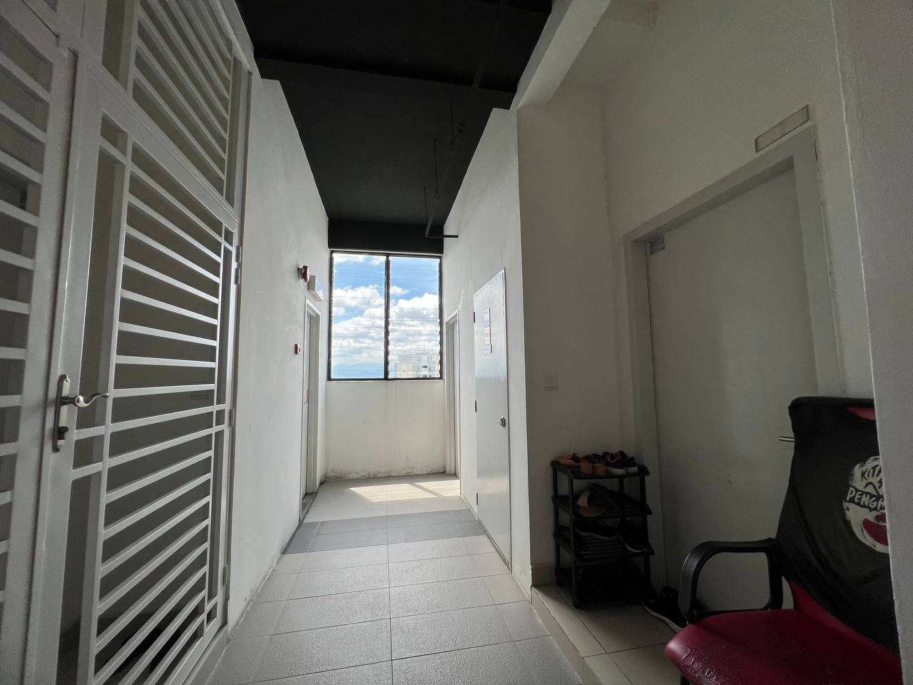 Savanna Executive Suites Southville City Corner - photo 4
