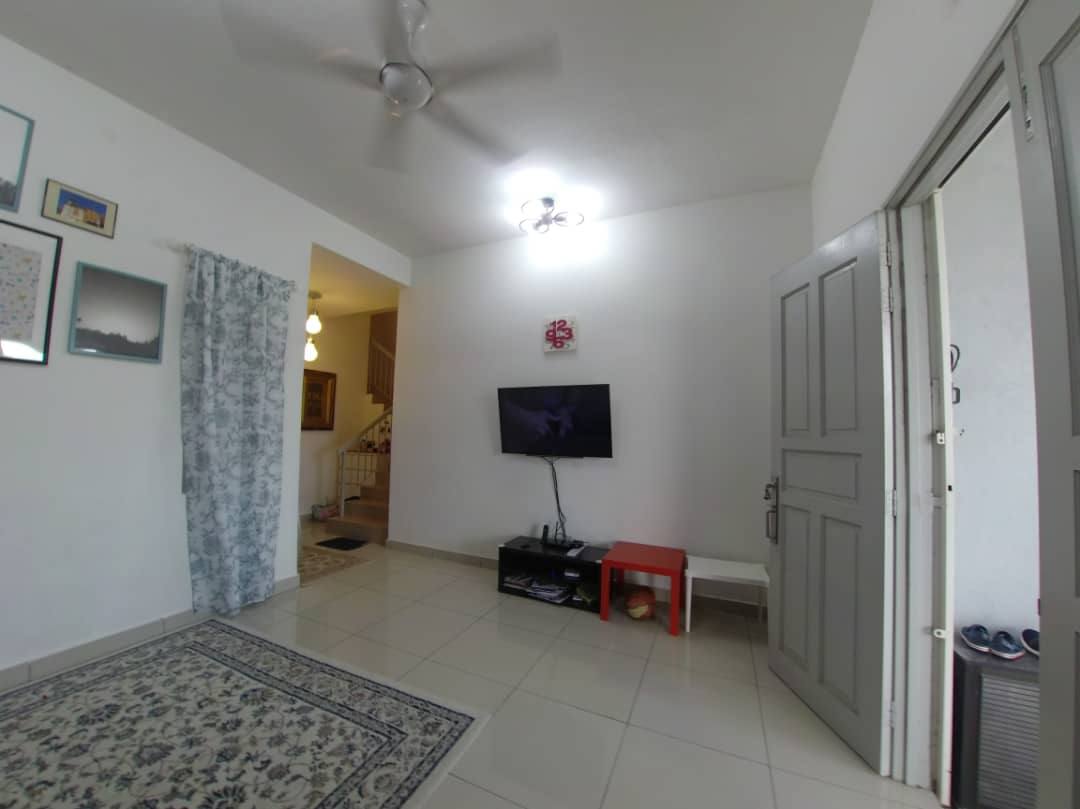 TownHouse Ground Unit, Desa Saujana 2 - photo 7
