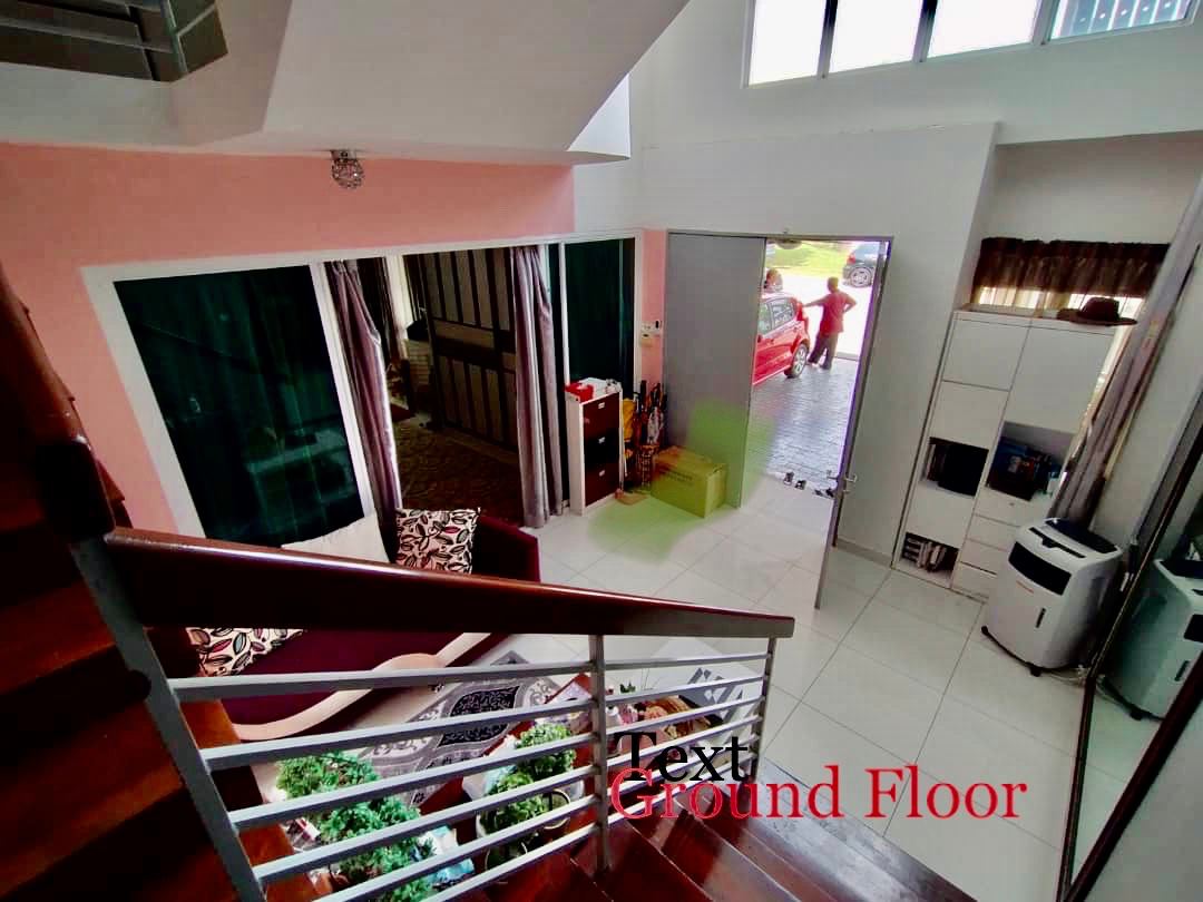 2 AND HALF  Storey Semi D Saujana Villa Kajang - photo 3