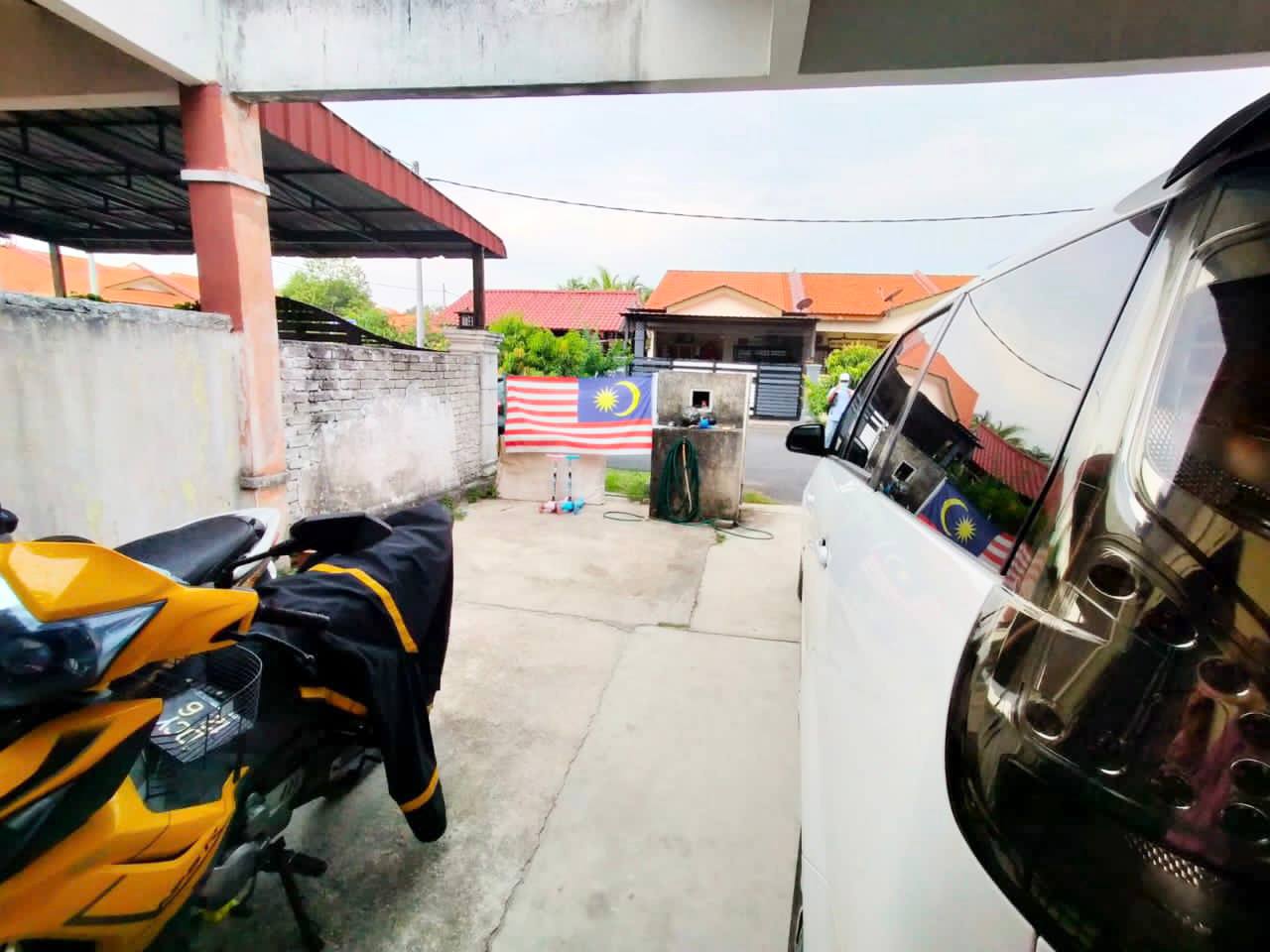 Single Storey Intermediate Taman Langat Utama 3 - photo 13