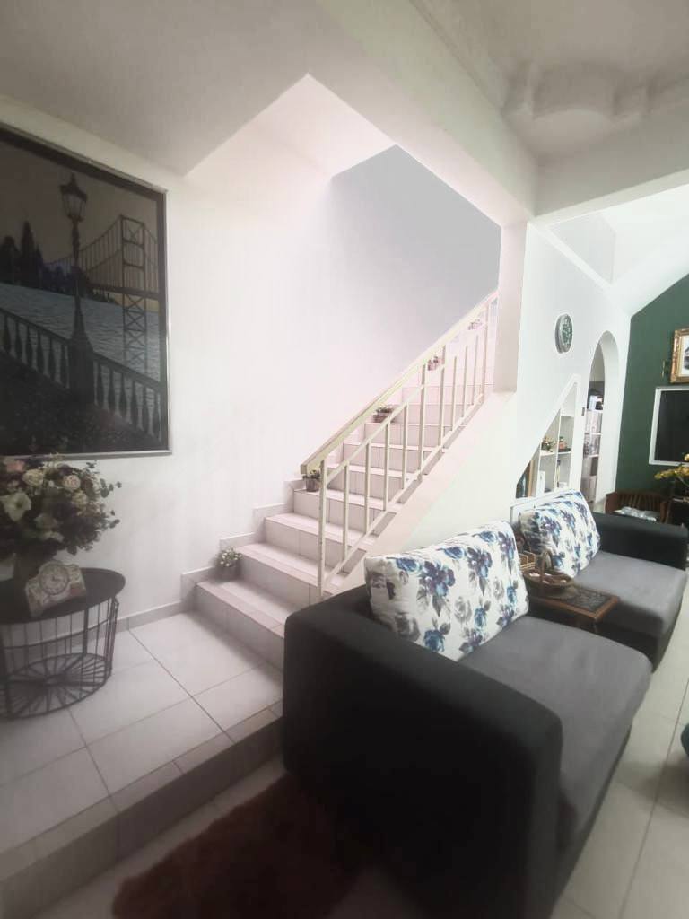 2 Storey Intermediate Taman Anggerik Perdana - photo 13