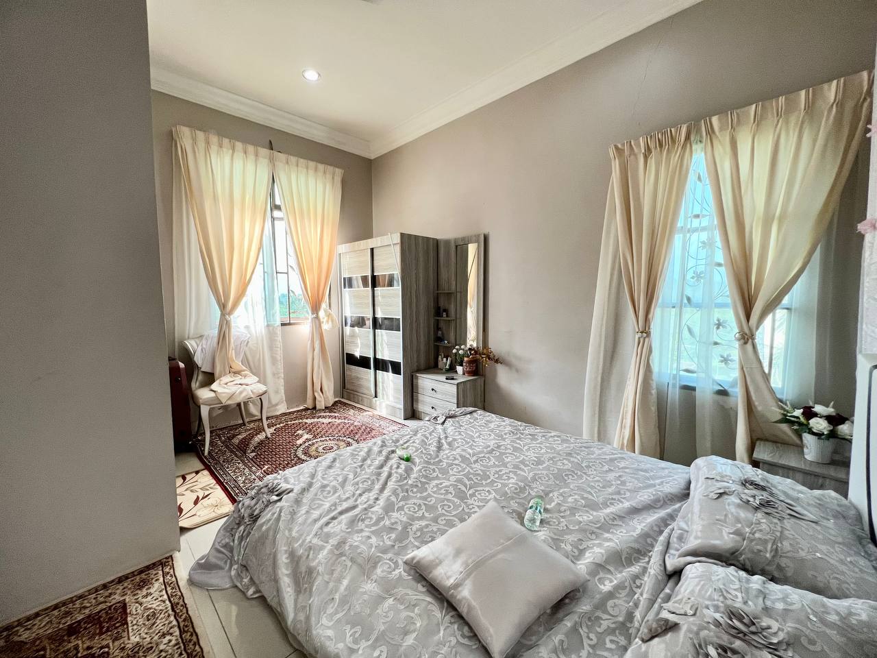 Corner Lot 2 Storey Suria Residences Mantin - photo 6