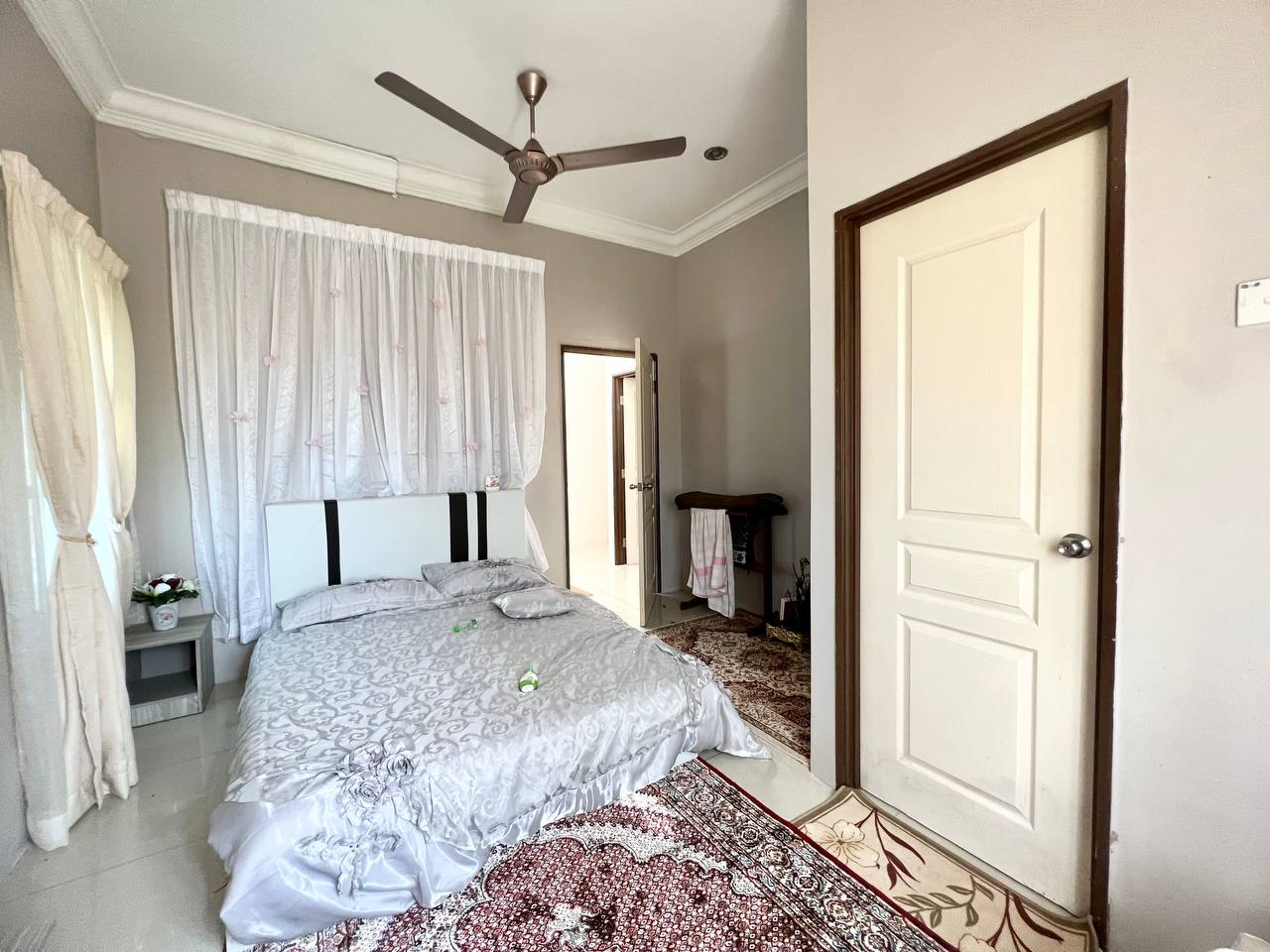 Corner Lot 2 Storey Suria Residences Mantin - photo 11