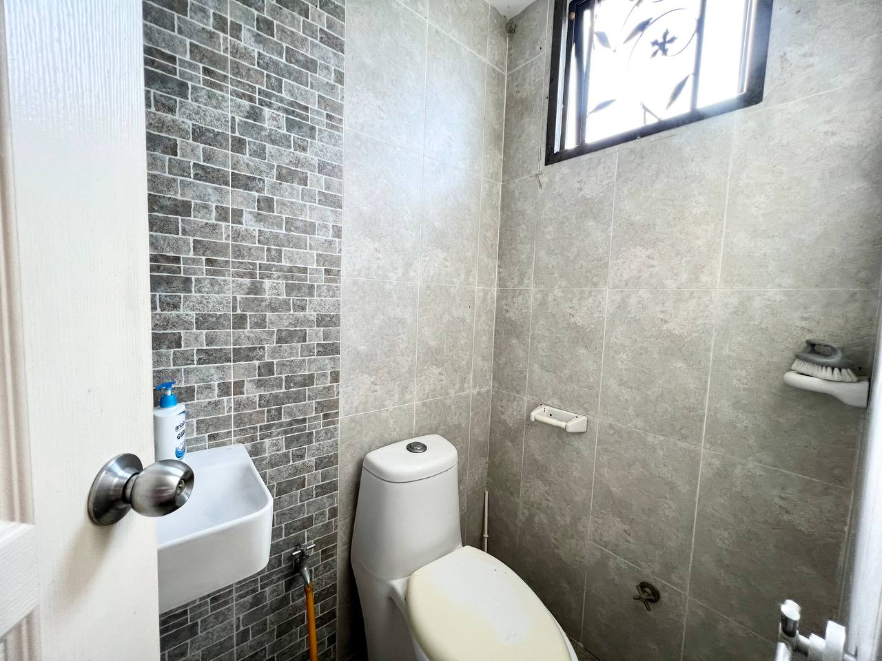Corner Lot 2 Storey Suria Residences Mantin - photo 12