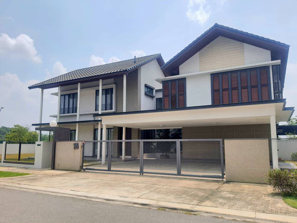Corner Unit 2 Storey Twin Bungalow Tiana Elmina