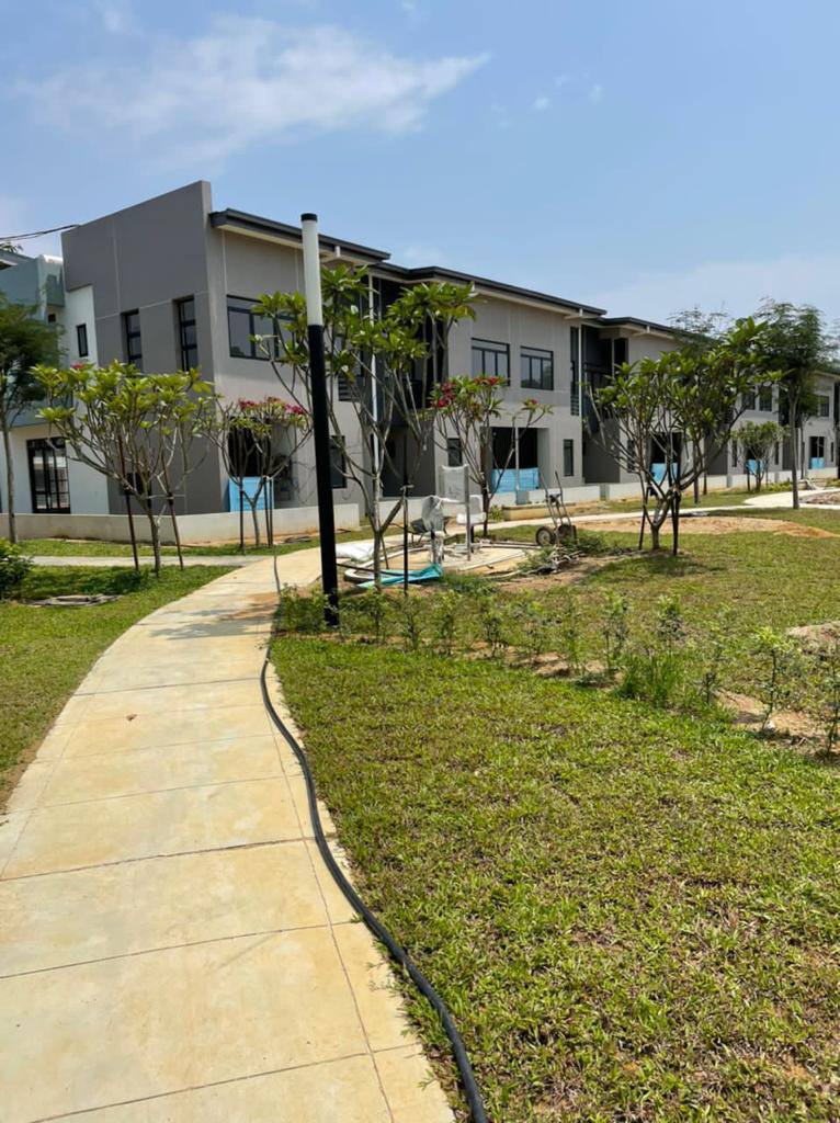 2 Storey Intermediate Amaya Maple Residence - photo 9