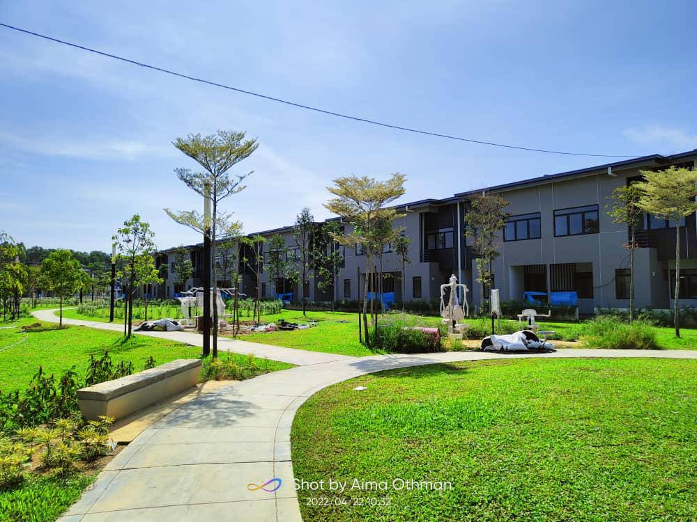 2 Storey Intermediate Amaya Maple Residence - photo 10
