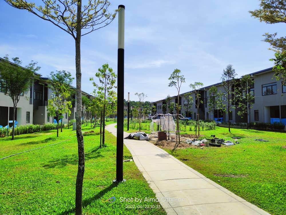 2 Storey Intermediate Amaya Maple Residence - photo 11