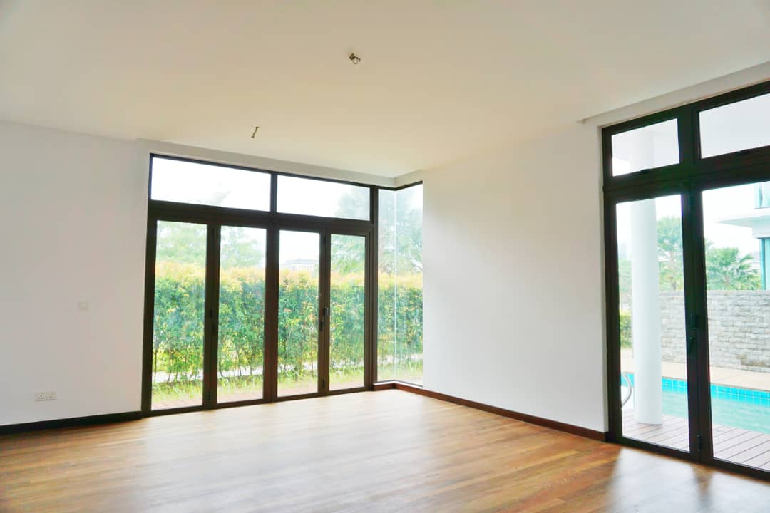 Lake view 3 Storey FERA Twinvilla  Presint 8 - photo 3