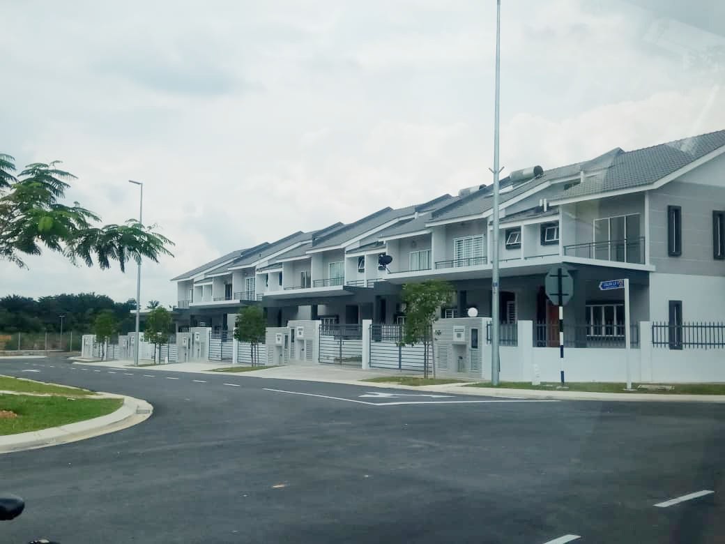 Terrace Laurel LamanView Cyberjaya - photo 2
