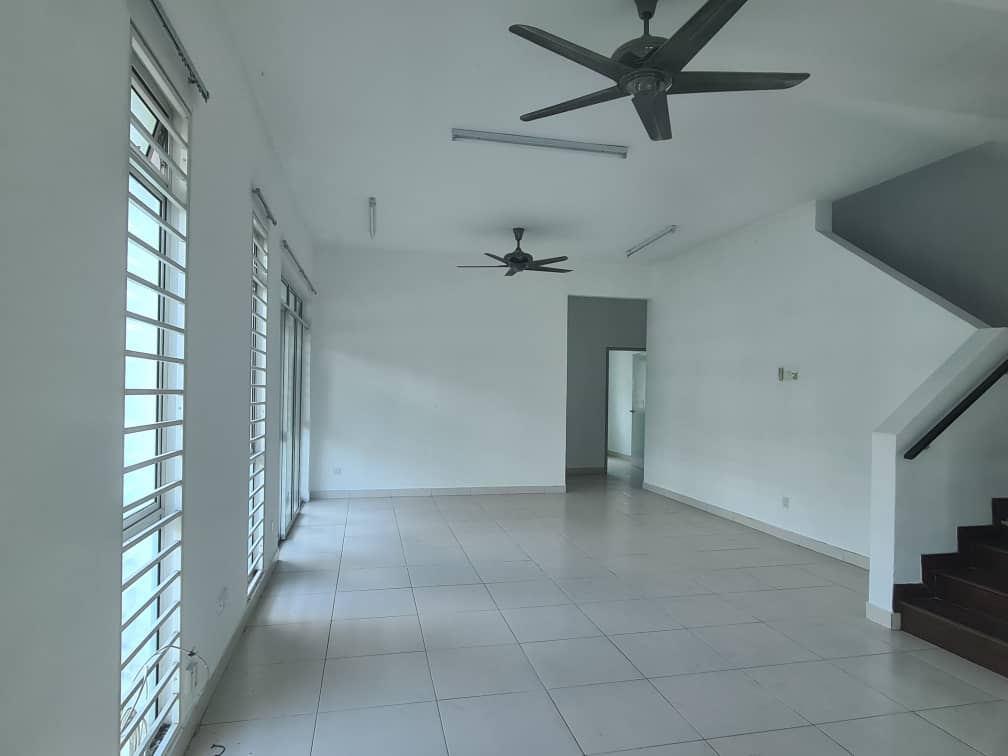 Corner Lot 2 Storey The Pines Terrace Presint 11 - photo 6