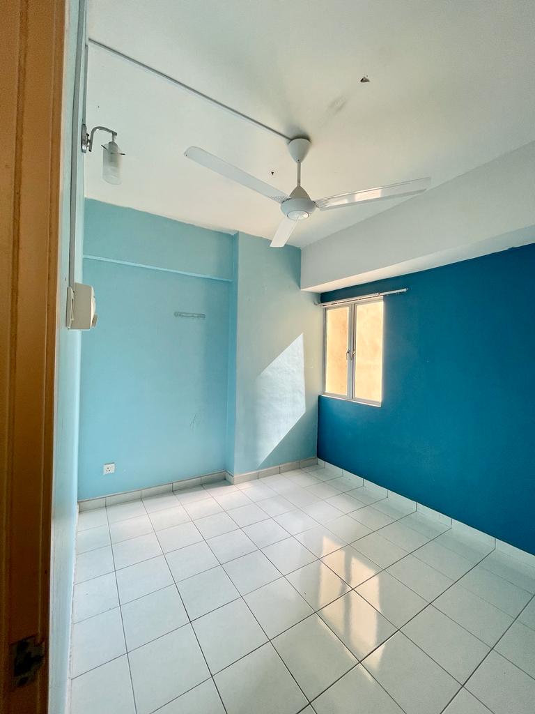 Apartment Sri Dahlia Sg Chua Kajang - photo 6