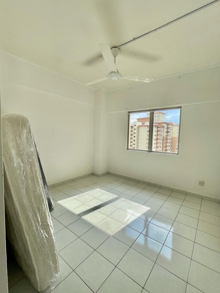 Apartment Sri Dahlia Sg Chua Kajang - photo 9
