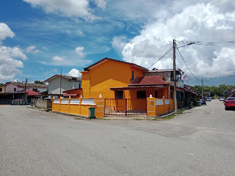 [CORNER LOT] TERES 2 TINGKAT @ TAMAN SERI MAHKOTA JAYA, KUANTAN  - photo 1