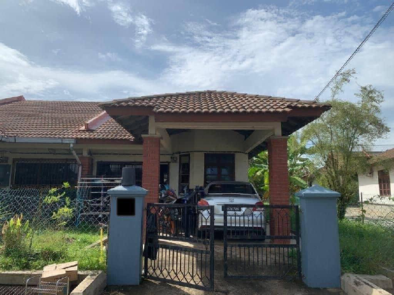 TERES SETINGKAT @ BANDAR DAMANSARA, KUANTAN