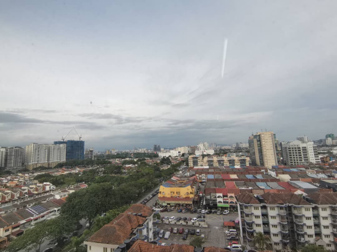SOHO IN SUBANG JAYA NEAR TO LRT STATION SS15 - photo 2