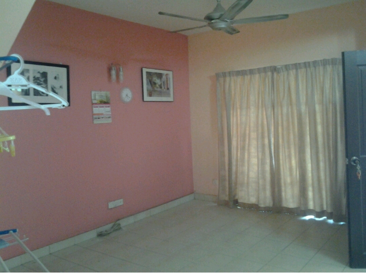 2STY TERRACE PARTIAL FURNISHED, SUBANG BESTARI - photo 2