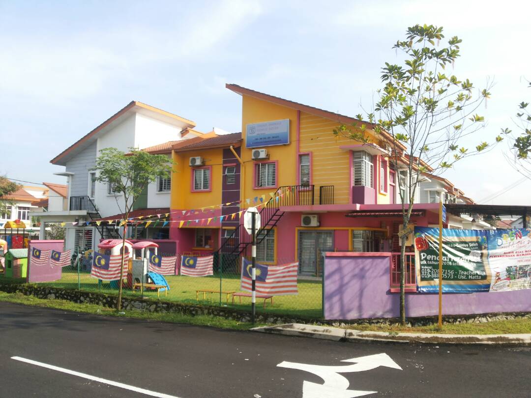 NICE 2STY SEMI-D CORNER SAUJANA UTAMA 3, SG BULOH - photo 2