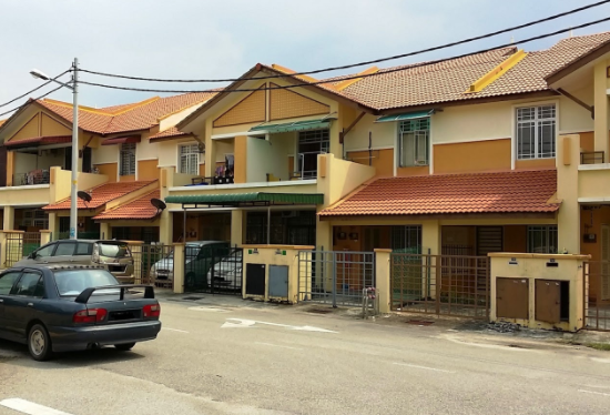 TOWN HOUSE SERI PRISTANA LEBIH LUAS DARI TERES - photo 3