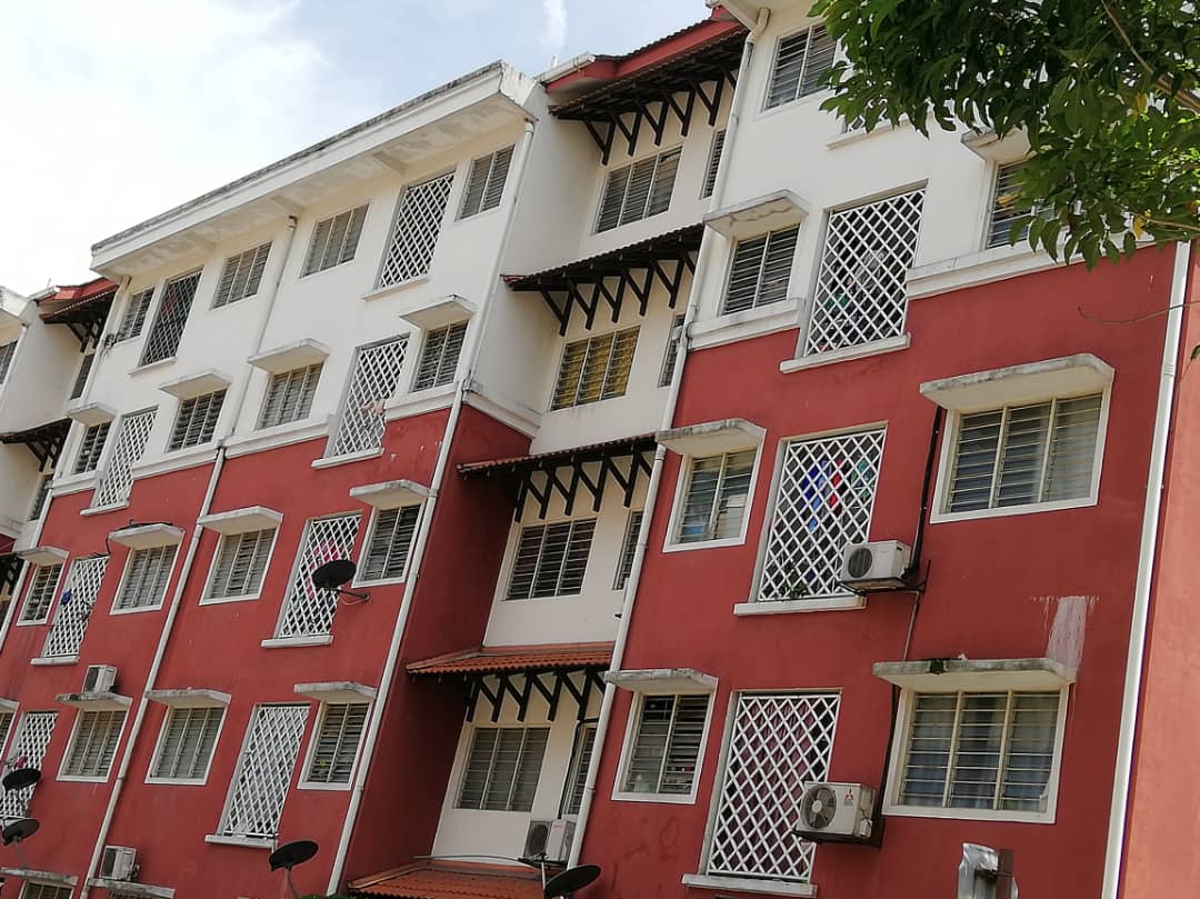 LOW LEVEL APT MUTIARA DAMANSARA, KOTA DAMANSARA - photo 2