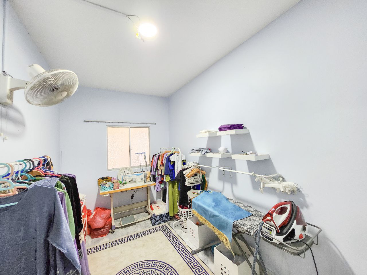 Murah, Freehold End Lot, Kitchen Extend  Shah Alam - photo 8