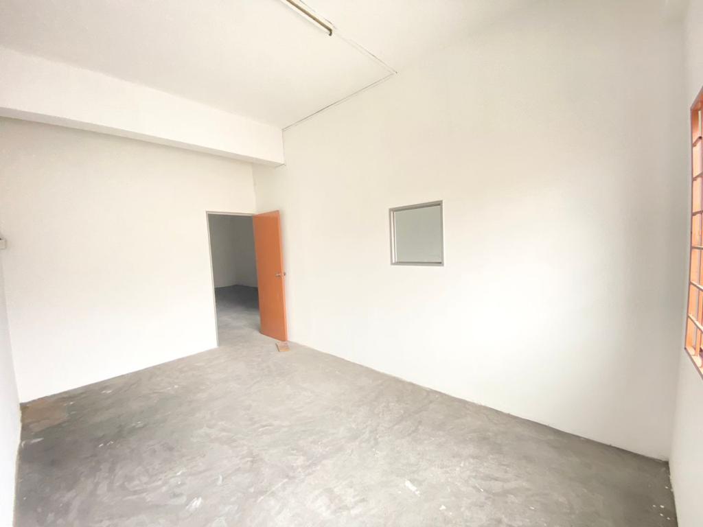 First Floor office unit for rent Port Klang - photo 4