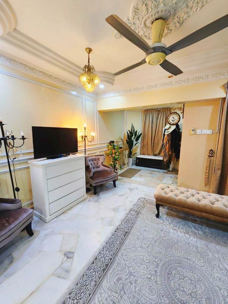 Double Storey TTDI Jaya Freehold Facing Open - photo 3