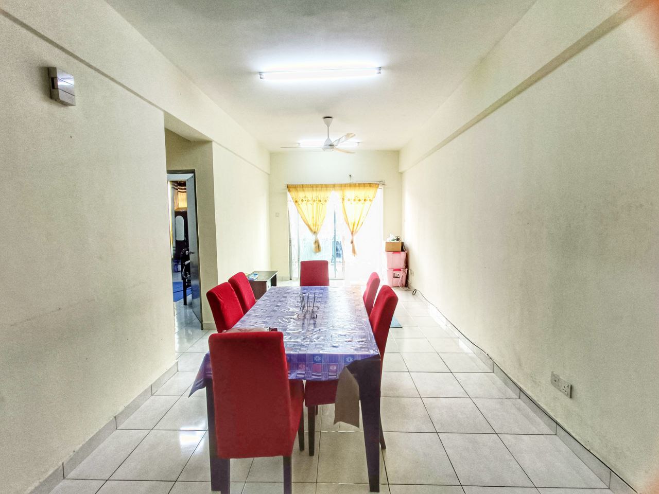 Pangsapuri Damai, Seksyen 25, Shah Alam - photo 2