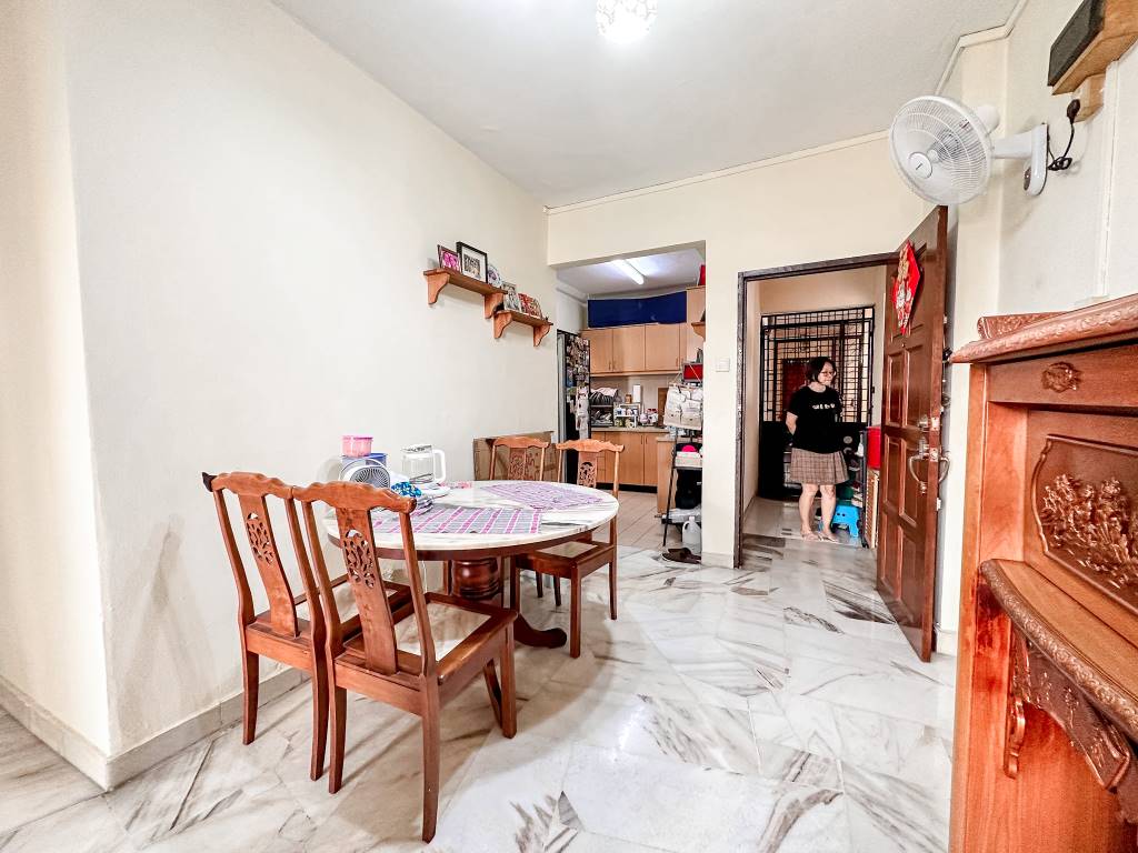 PARTLY FURNISHED Vista Lavender Kinrara Low Floor - photo 5