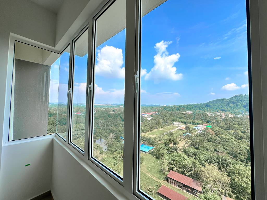 Condo E Park Residence Block B - photo 3