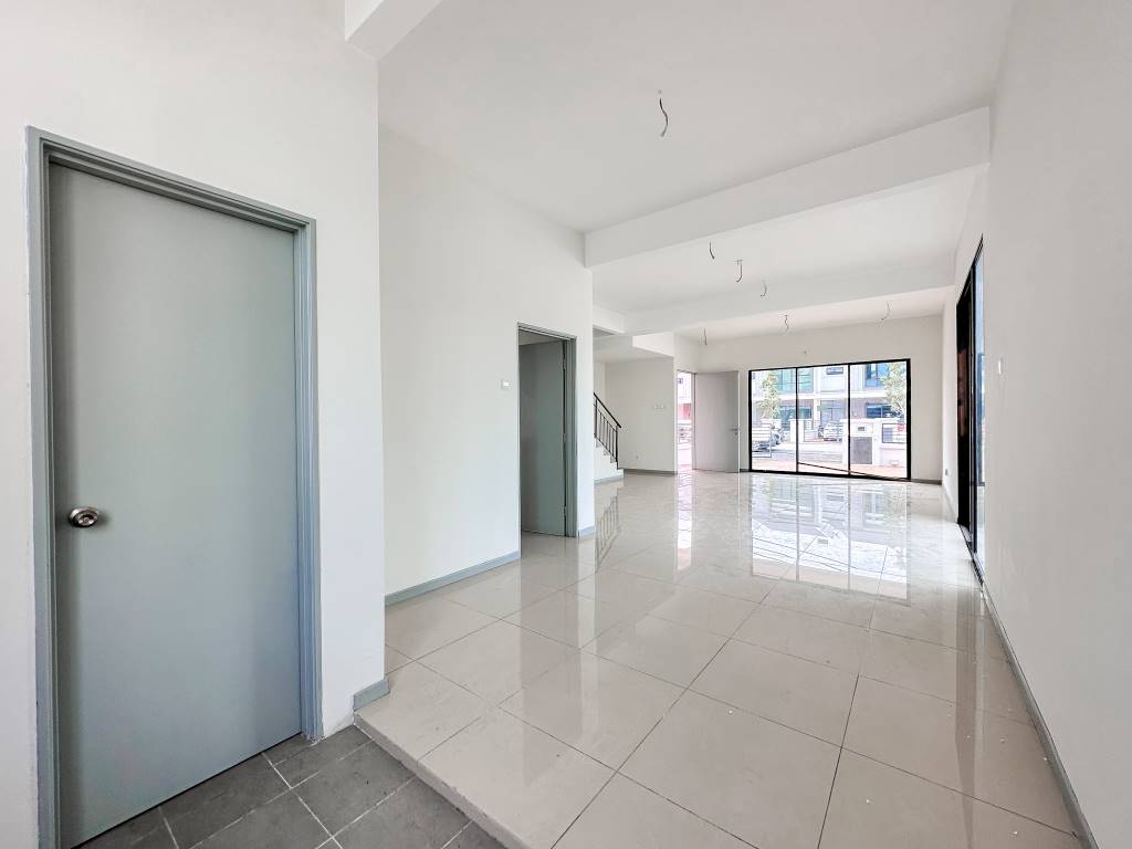 CORNER LOT 2 Storey Terrace Saujana Perdana - photo 4