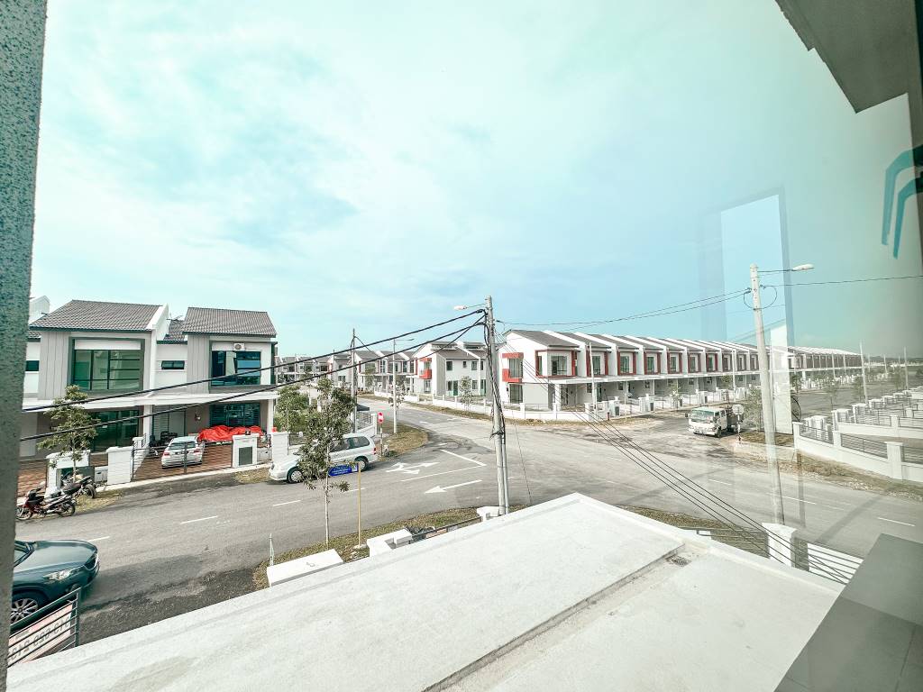 CORNER LOT 2 Storey Terrace Saujana Perdana - photo 9