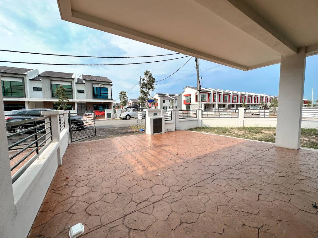 CORNER LOT 2 Storey Terrace Saujana Perdana - photo 12