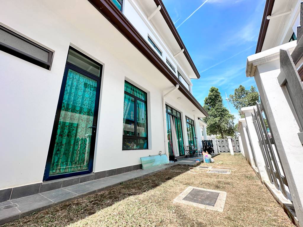 2 Storey Semi-D Cluster Tenderfields Eco Majestic - photo 9