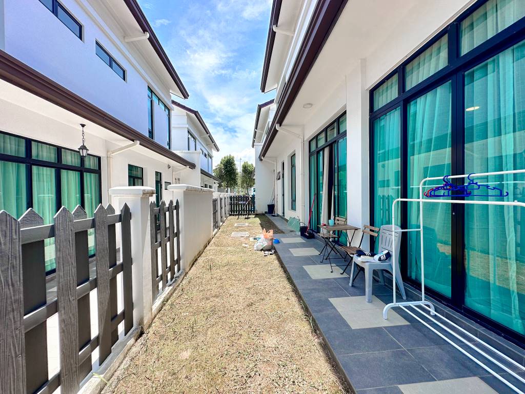 2 Storey Semi-D Cluster Tenderfields Eco Majestic - photo 10