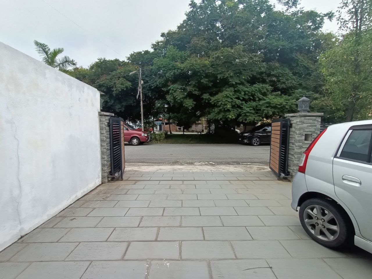 Renovated SemiD Cluster Taman Putra Perdana, Pucho - photo 2