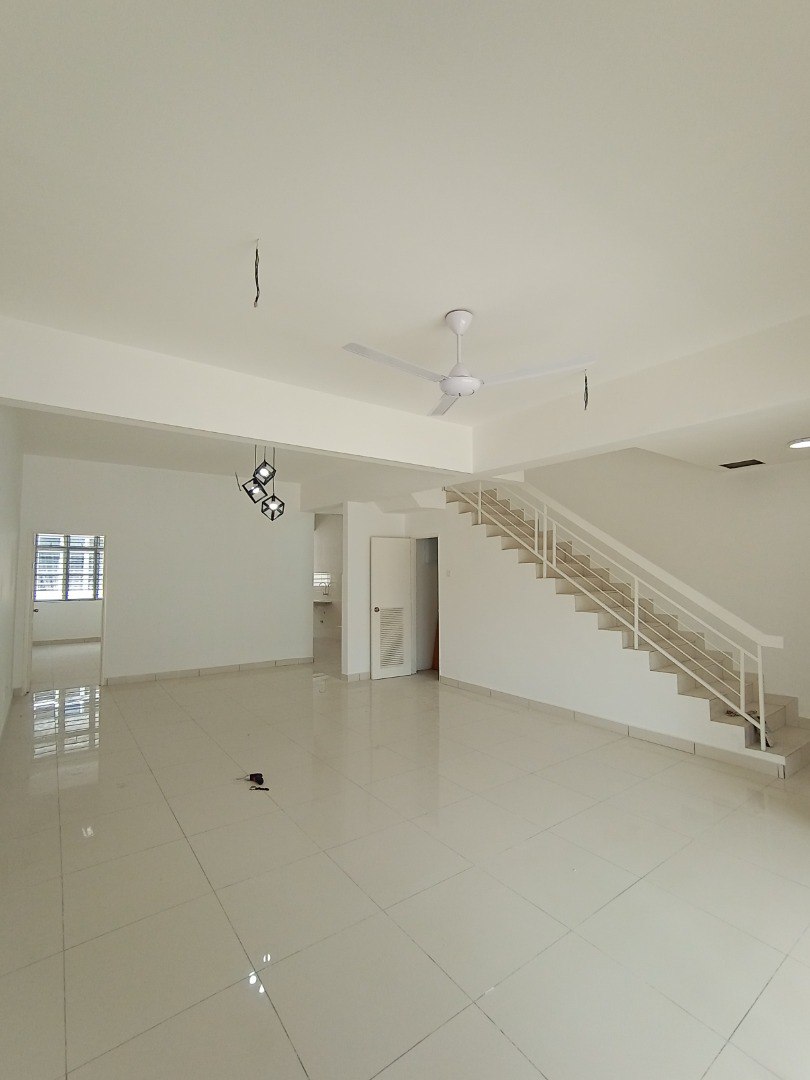 Taman Dato Demang Bdr Putra Permai Seri Kembangan - photo 2