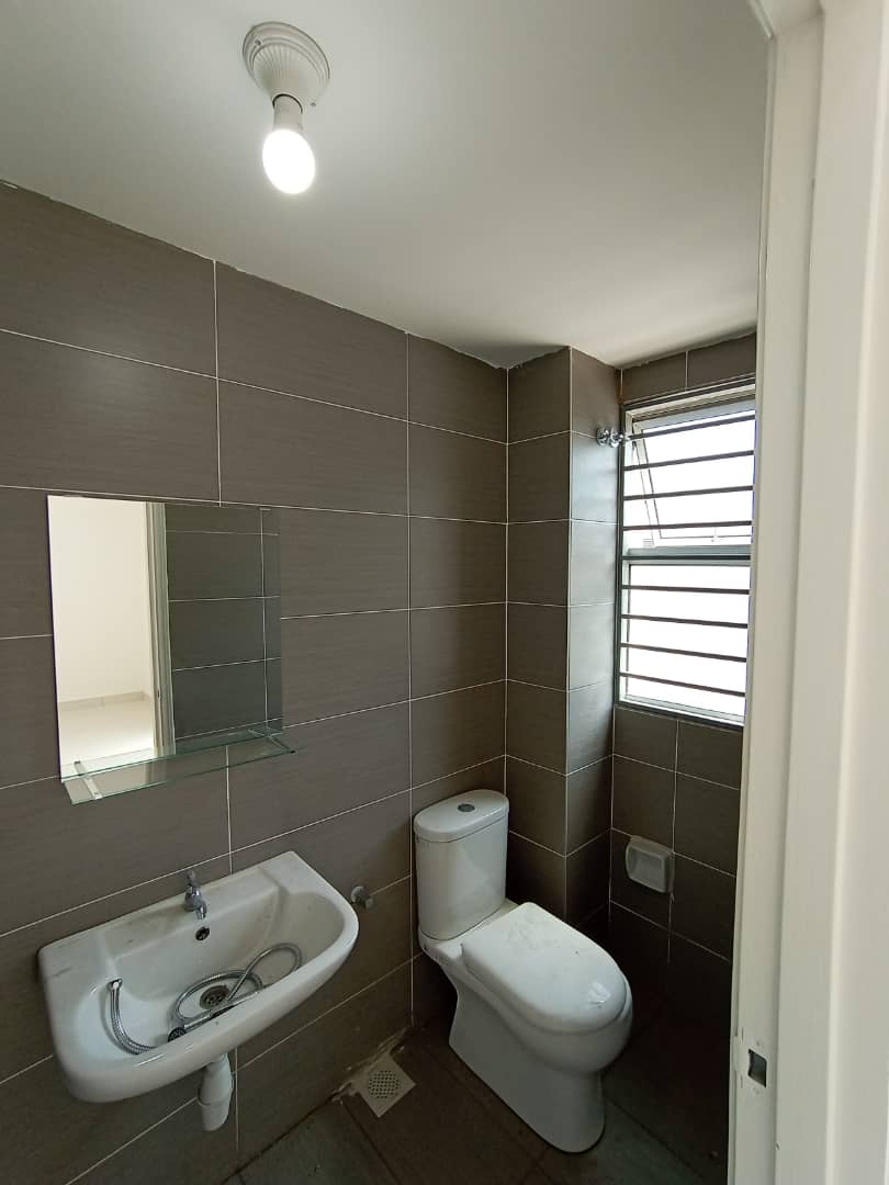 Taman Dato Demang Bdr Putra Permai Seri Kembangan - photo 4
