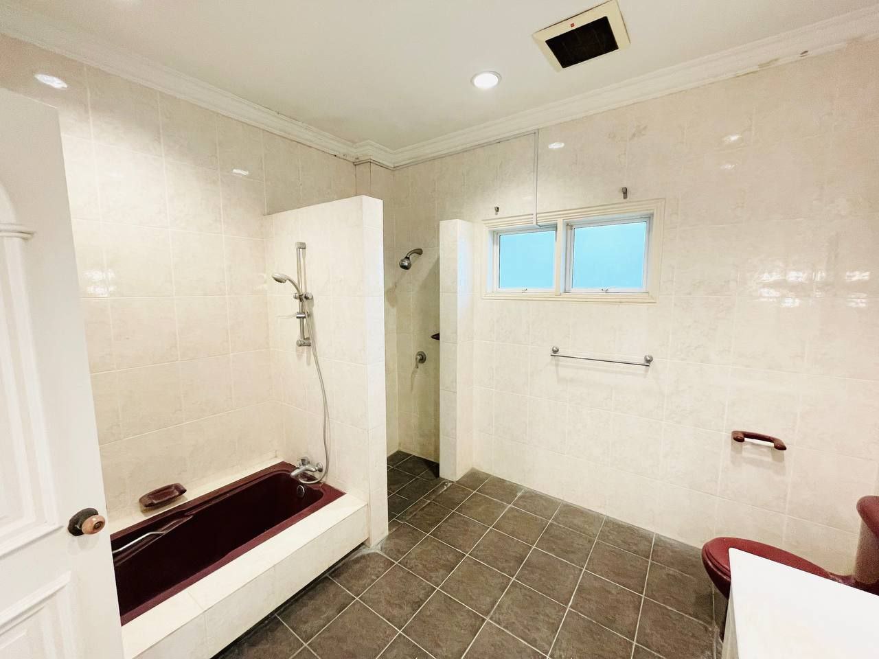 Bungalow Country Heights Kajang - photo 10