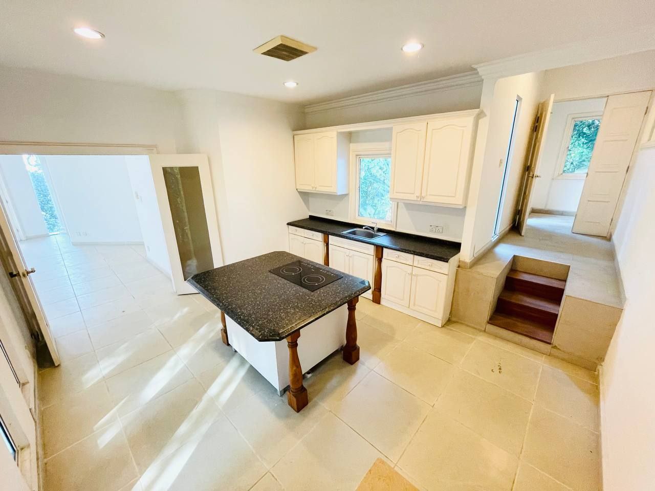 Bungalow Country Heights Kajang - photo 11