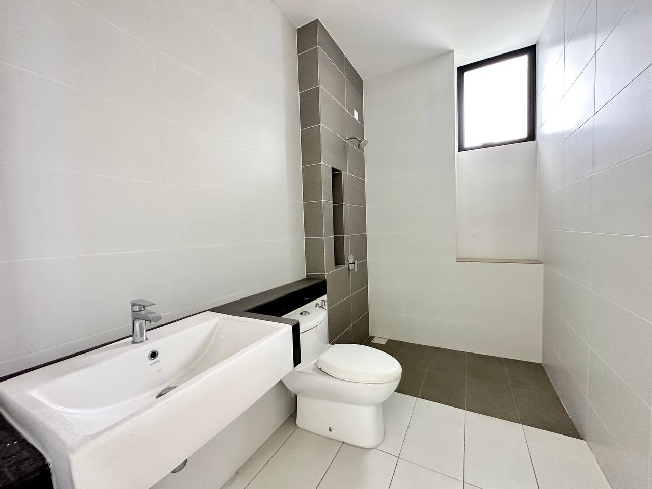 Double storey Corner Lot cluster house Semi-D - photo 13