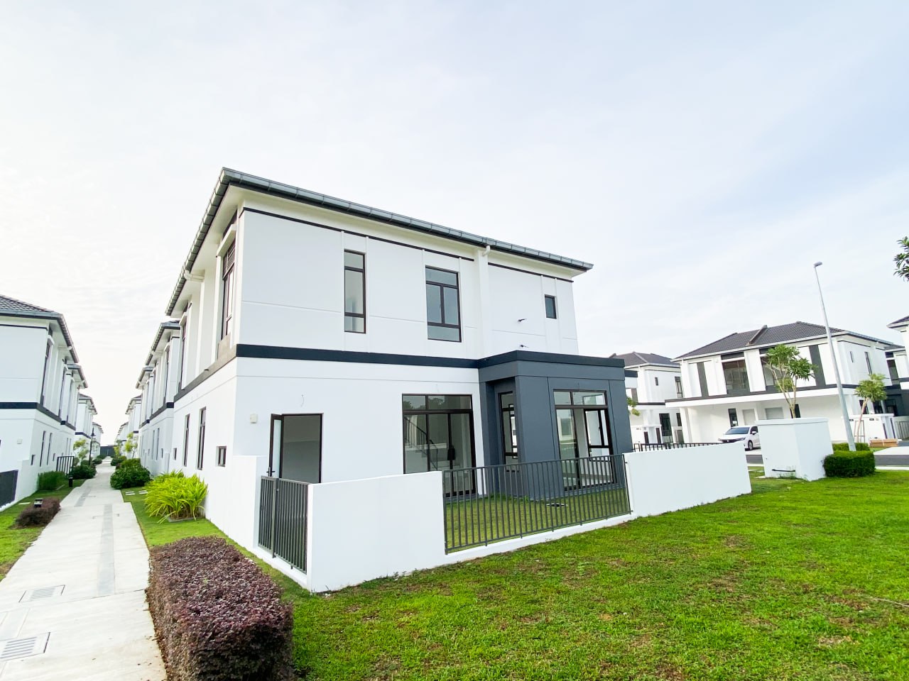 End Lot Regent Garden Eco Grandeur Puncak Alam - photo 8