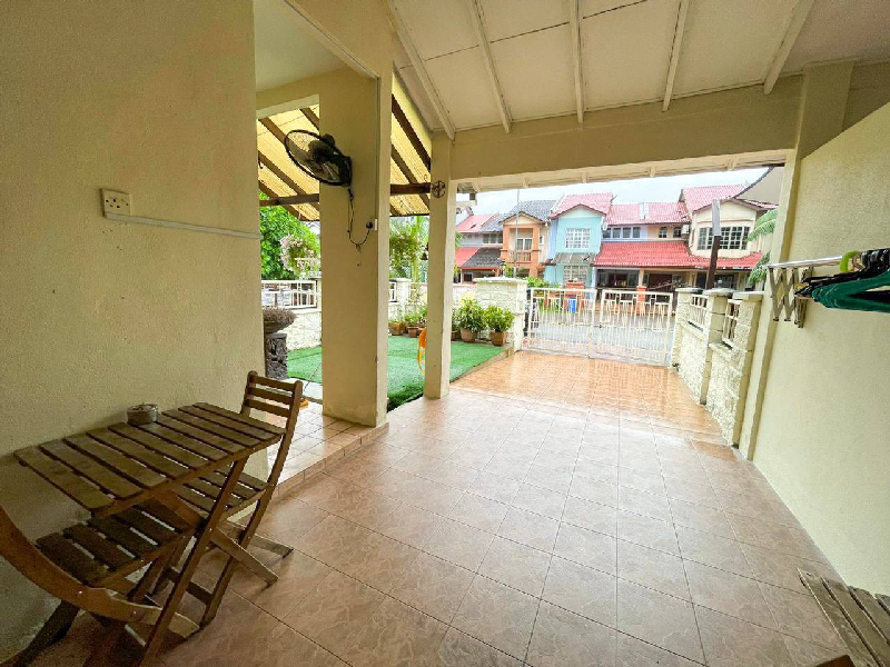Double Storey Jalan Serambi Bukit Jelutong Shah Alam  - photo 3