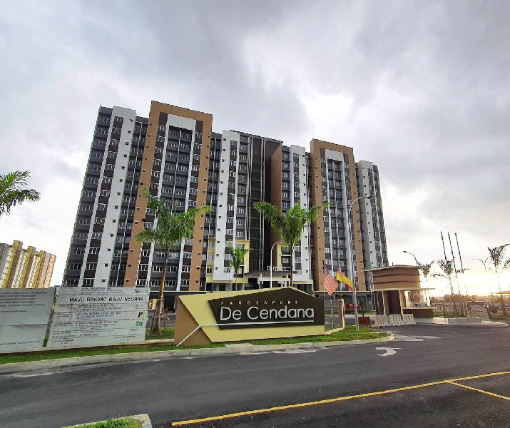 DeCendana Apartment Setia Alam - photo 8