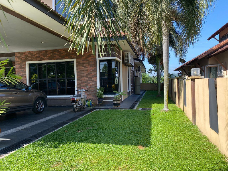 3 storey Putra Hills Residency Bandar Seri Putra Kajang - photo 3