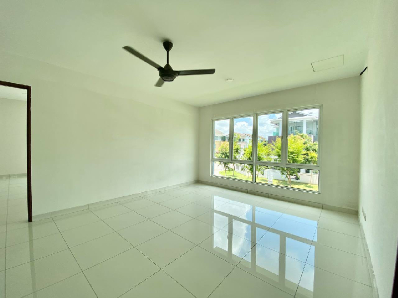 Corner Lot Double Storey Semi D, Ambang Botanic, Klang - photo 2
