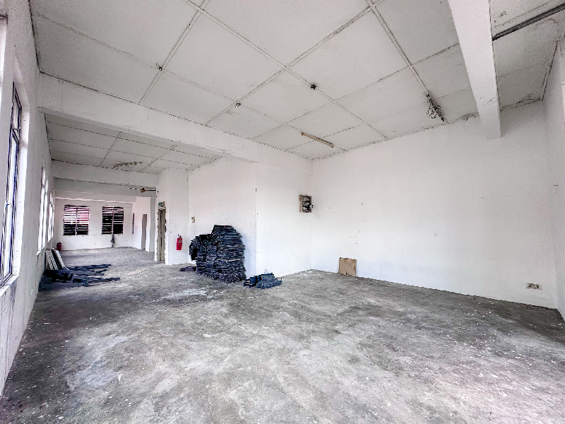 Alam Budiman Shop Lot End lot Ground Floor - photo 4