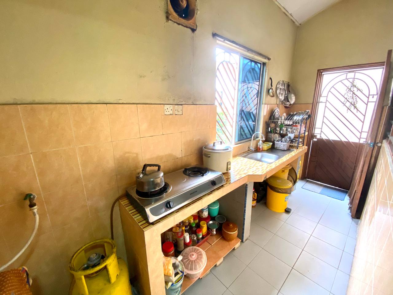 Single Storey Taman Puchong Intan - photo 9