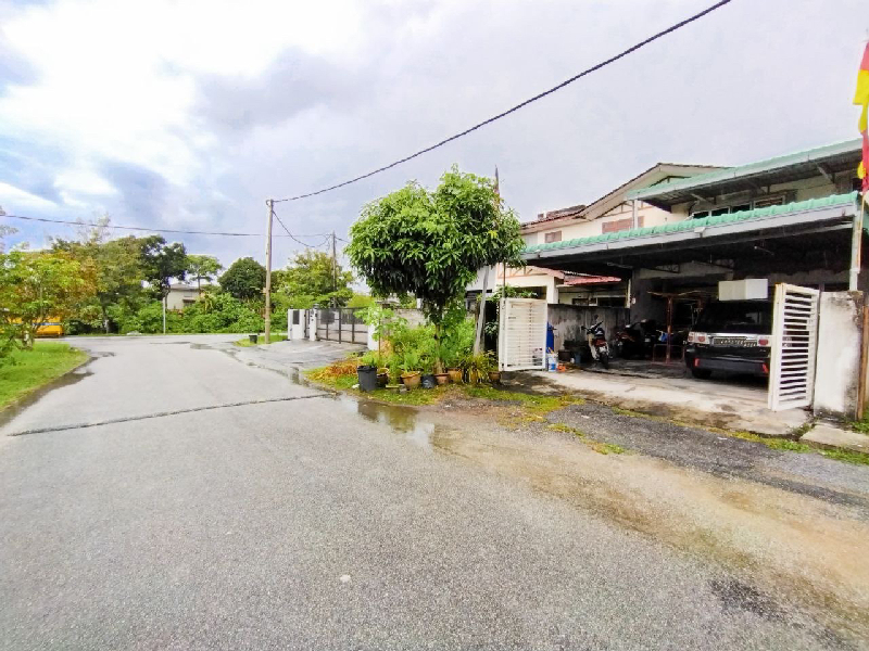 Double Storey Terrace Jalan Kemboja Bukit Sentosa, Bukit Beruntung, Rawang  - photo 2